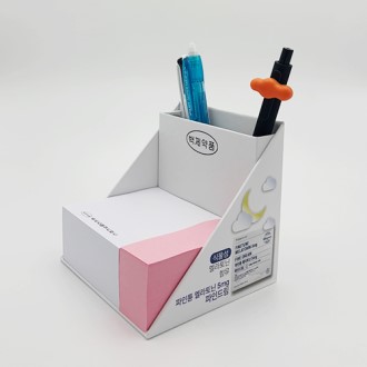 ������ ť�� �޸���